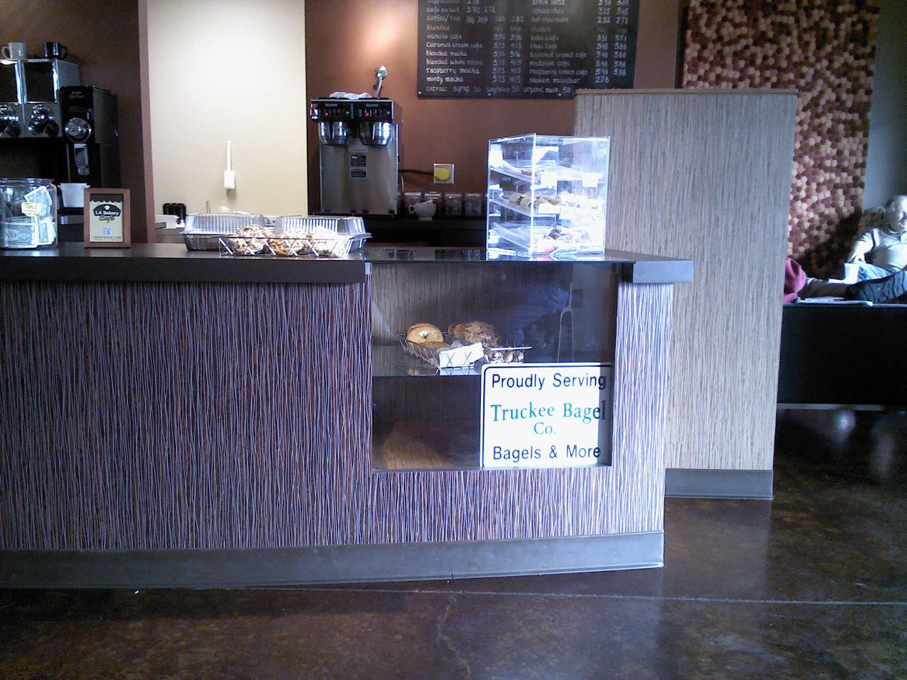 WXC11 Coffee Satinwood Comet